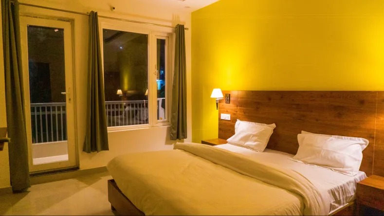 House of Travellers image